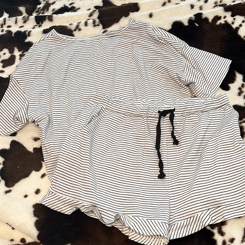 Missguided Lounge Set